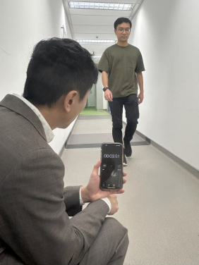 HKUMed study finds that fast walking can reduce lung cancer risk by up to 53%, indicating it may help protect the respiratory system and lower cancer risk.
 